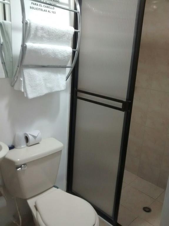 Hotel Jardin De Tequendama Кали Екстериор снимка