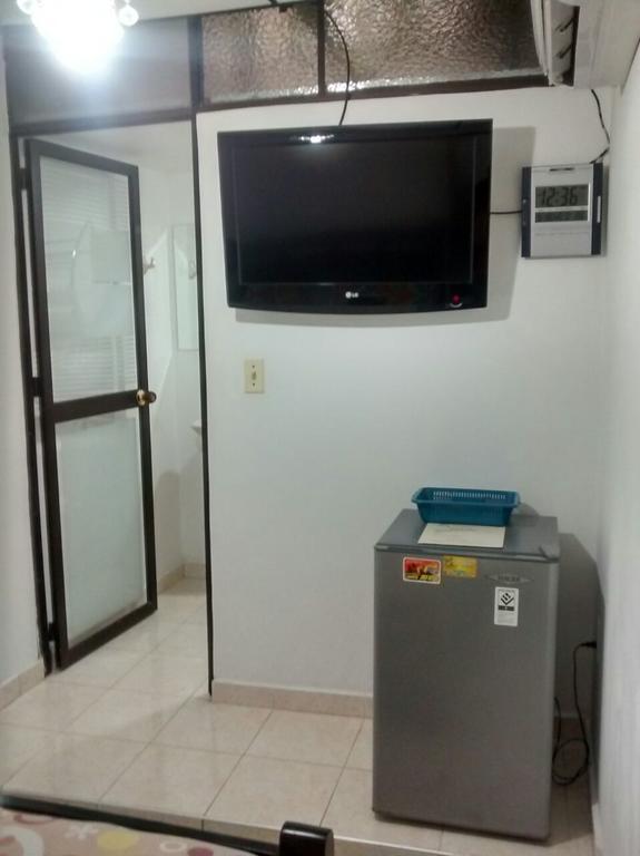 Hotel Jardin De Tequendama Кали Екстериор снимка
