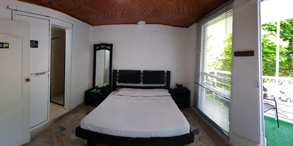 Hotel Jardin De Tequendama Кали Екстериор снимка